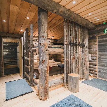 Fell Centre Kiilopaeae, Hotelli Niilanpaeae ซาริเซลกา ภายนอก รูปภาพ